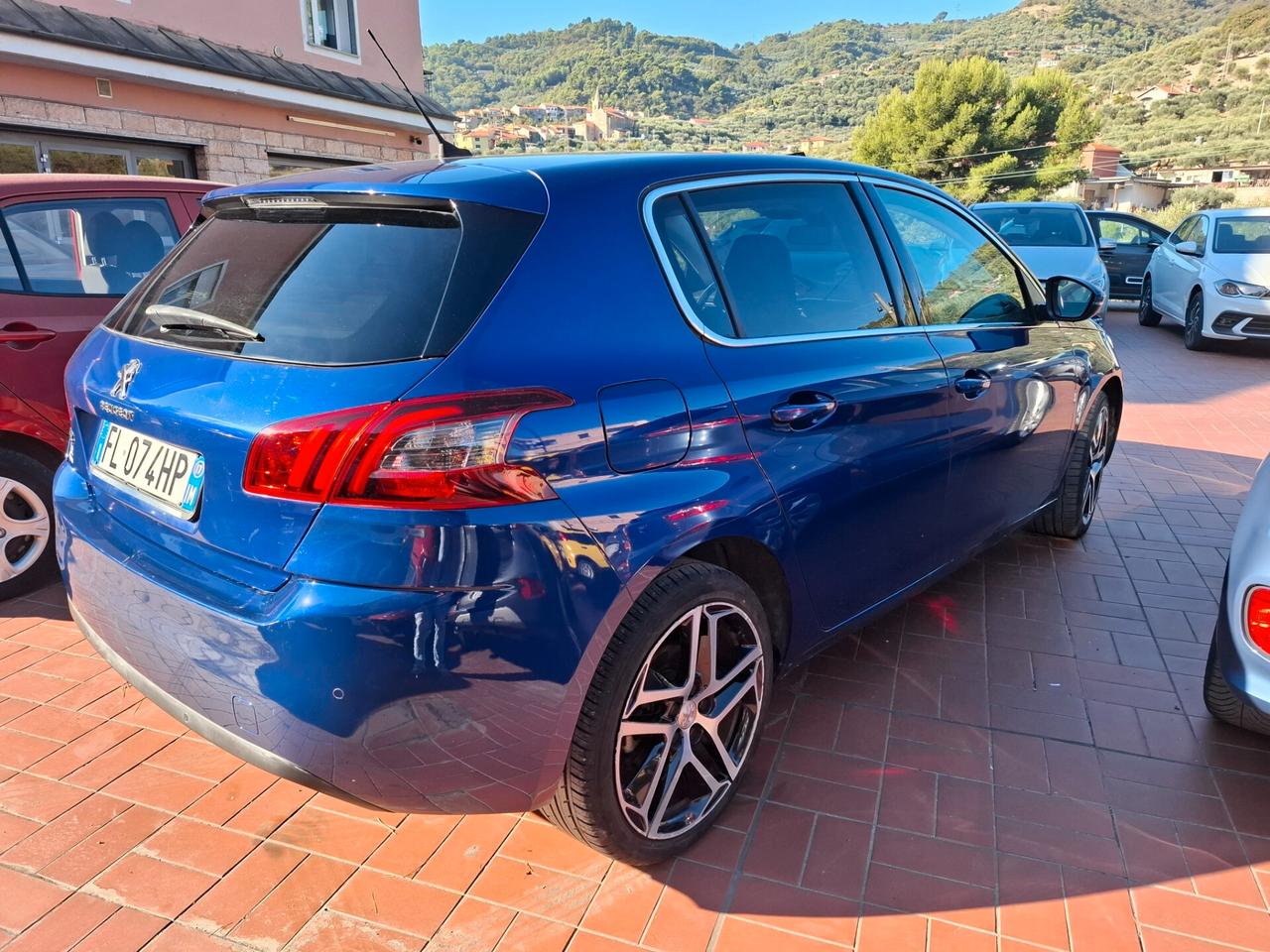 Peugeot 308 BlueHDi 120 S&S Allure