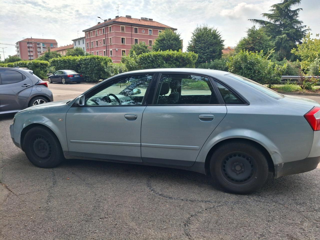 Audi A4 1.9 TDI/130 CV cat