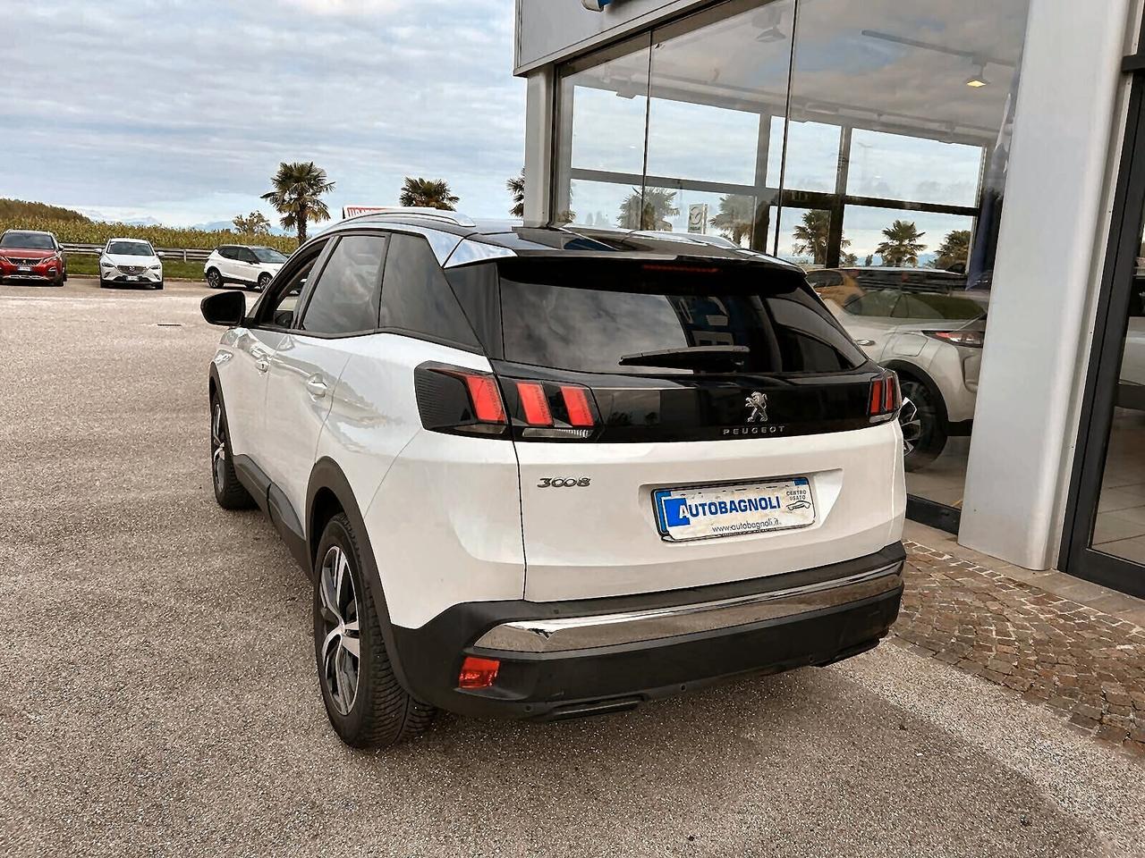 Peugeot 3008 BUSINESS BlueHDi 130 EAT8