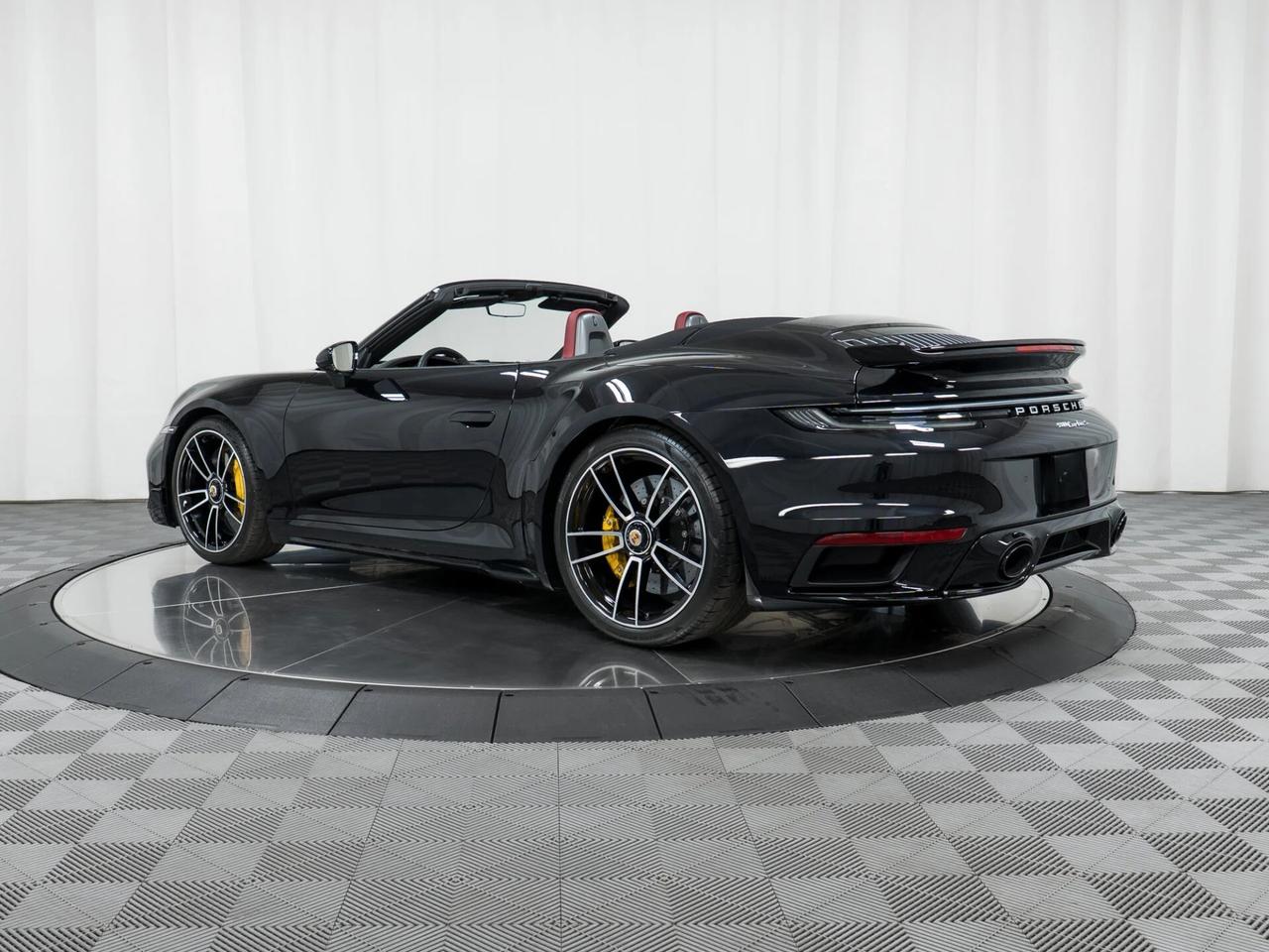 Porsche 911 Carrera Turbo s Cabriolet NOLEGGIO LUNGO TERMINE - LEASING FULL INCLUSIVE