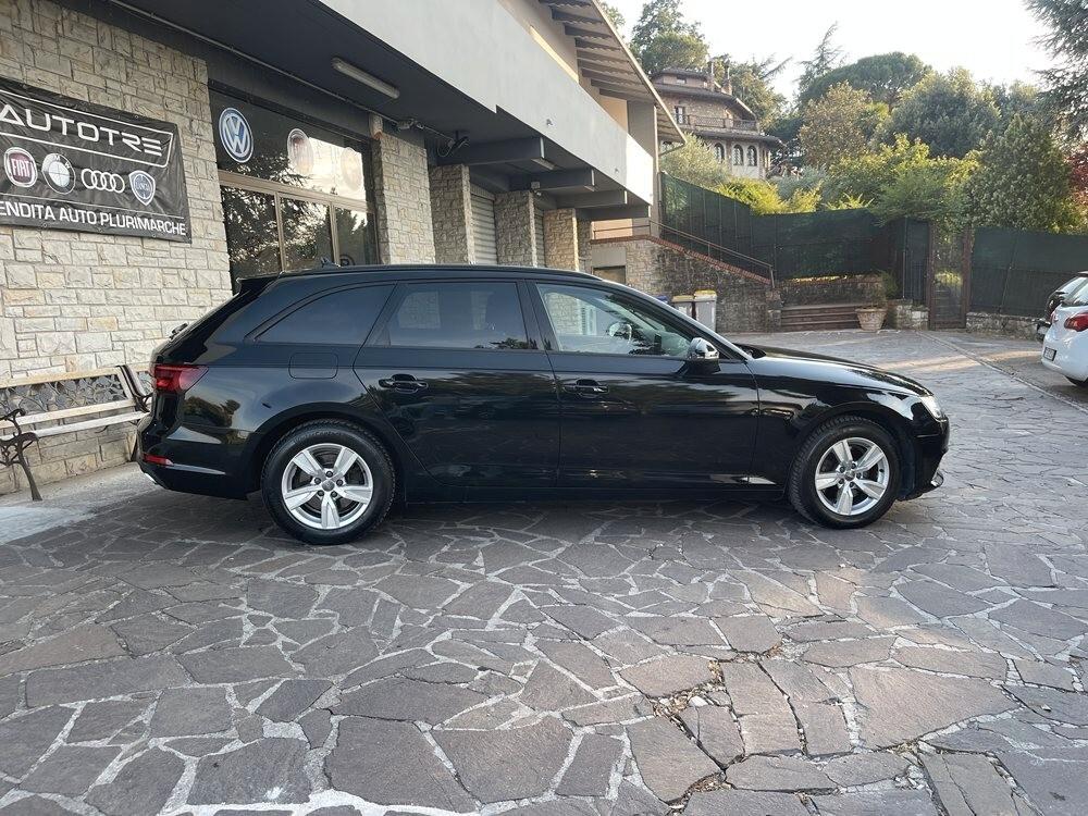 Audi A4 Avant 35 TDI S tronic Sport