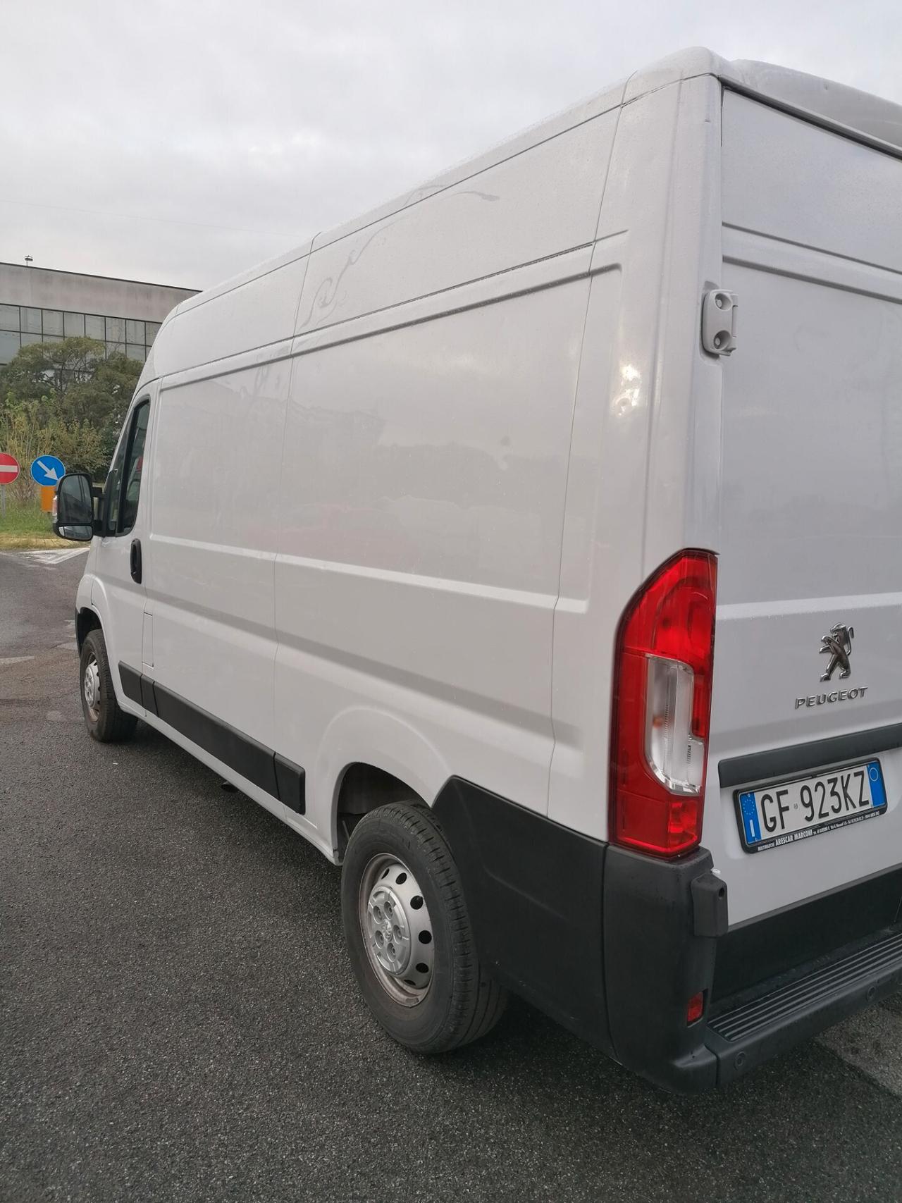 Peugeot Boxer 335 2.2 BlueHDi 140 S&S PM-TN Furgone