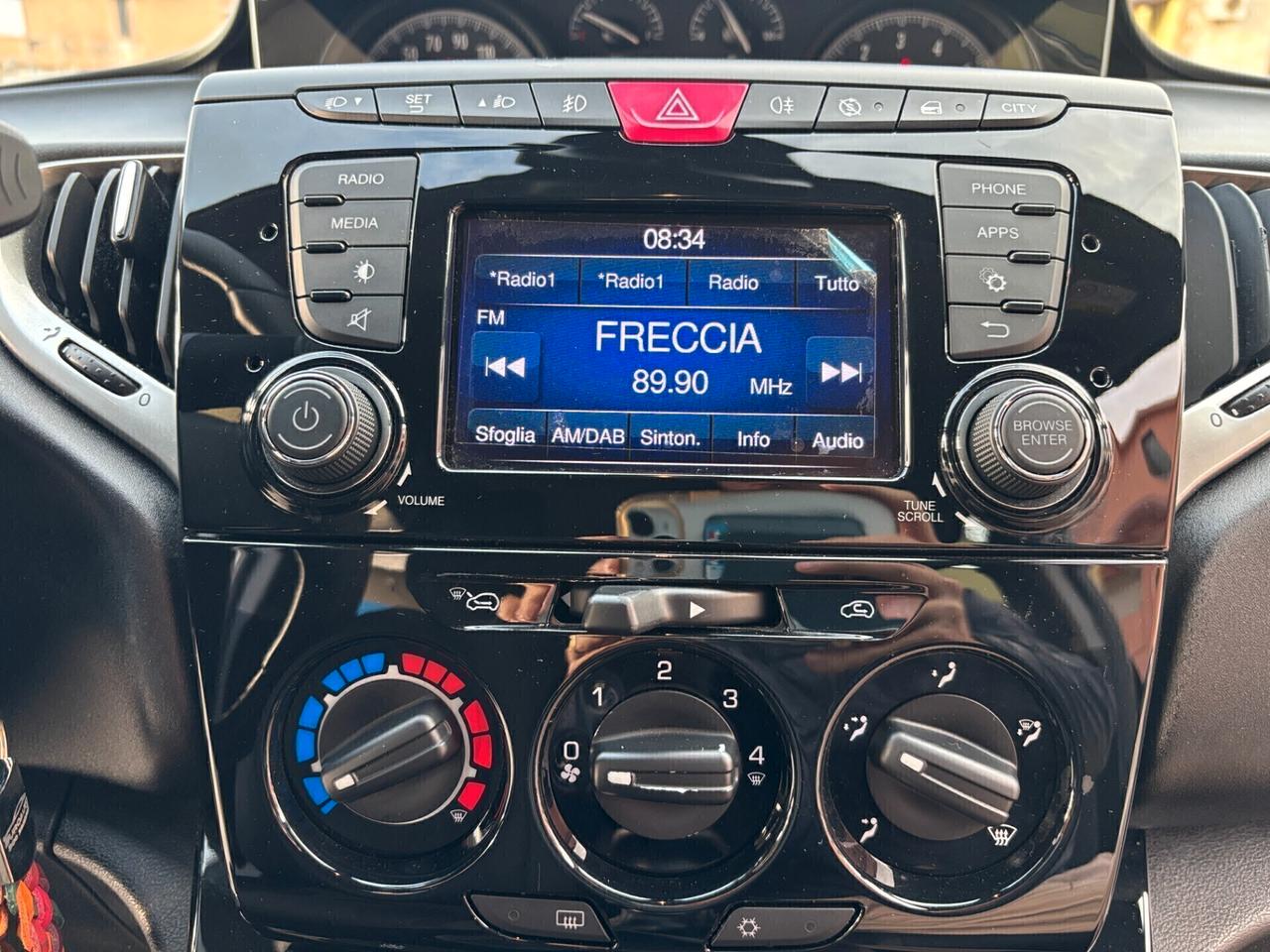 Lancia Ypsilon 1.0 FIREFLY Gold 03 -2021