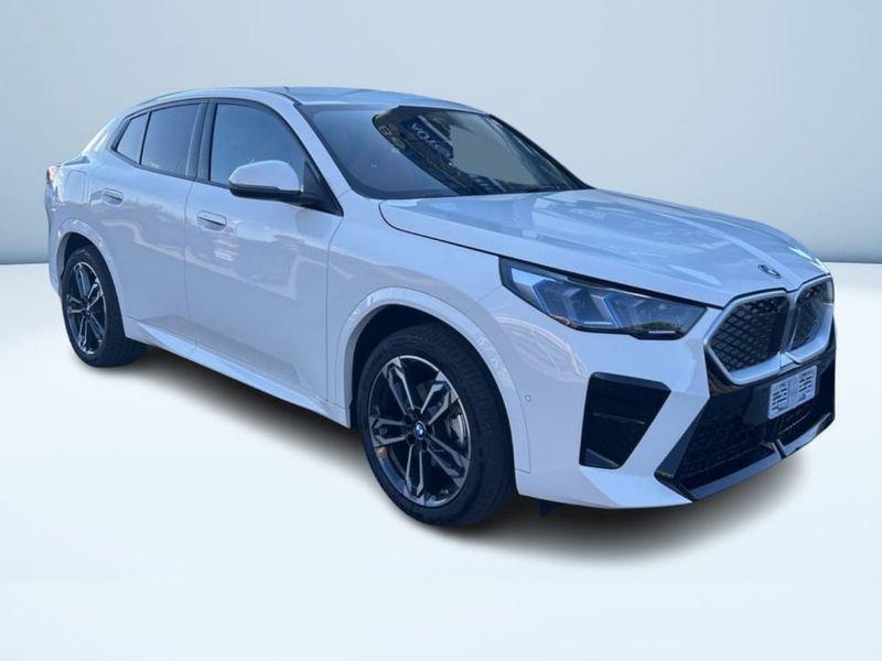 BMW iX2 eDrive20 M Sport