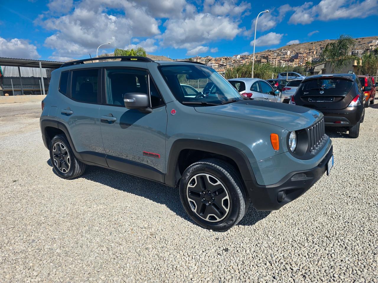 Jeep Renegade 2.0 Mjt 170CV 4WD Active Drive Low Trailhawk
