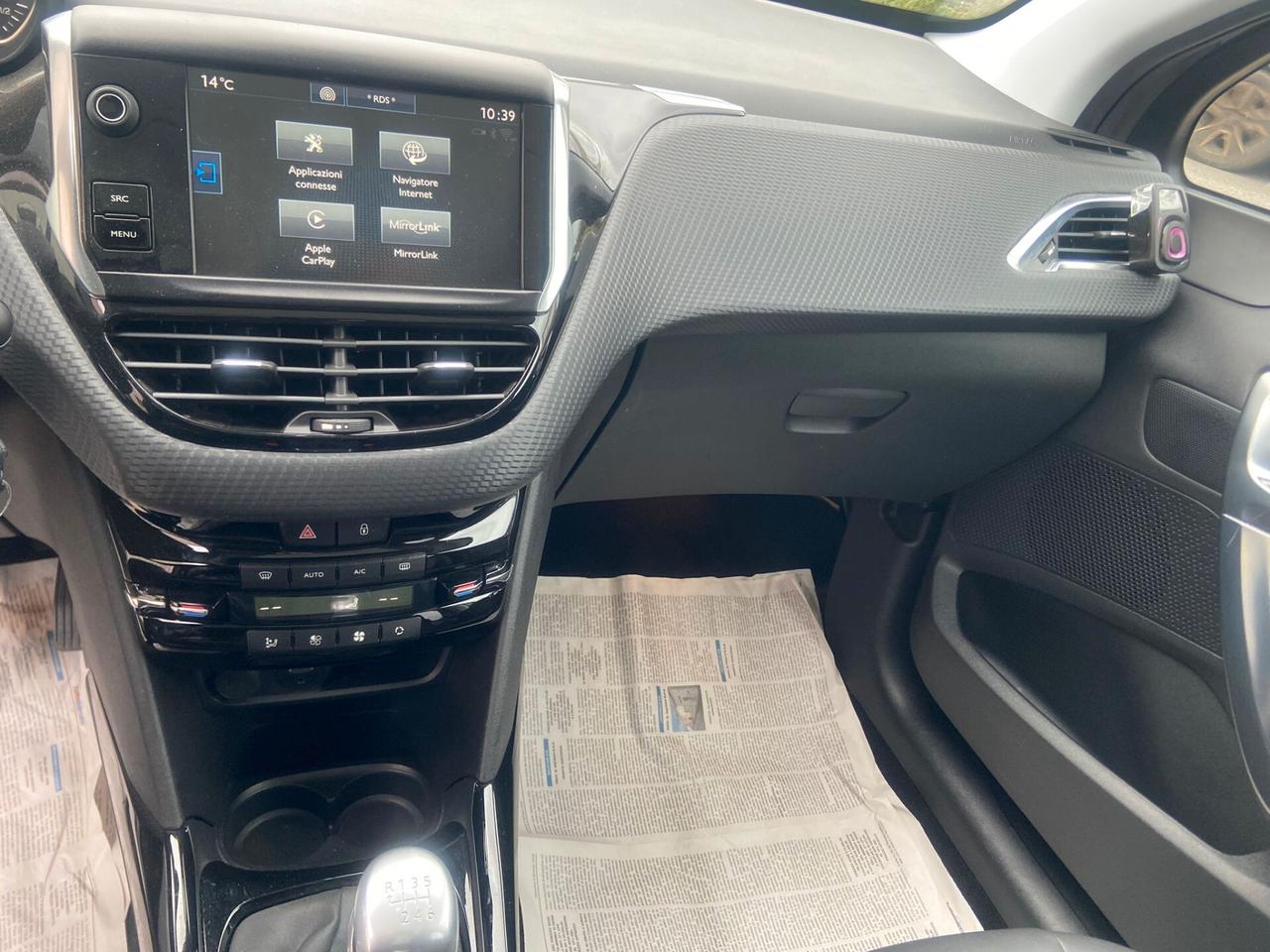 Peugeot 2008 BlueHDi 120 S&S Crossway Tetto Panoramico!