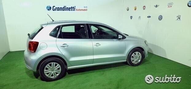 VOLKSWAGEN Polo 1.2 60cv tendline 2013 solo 58.000