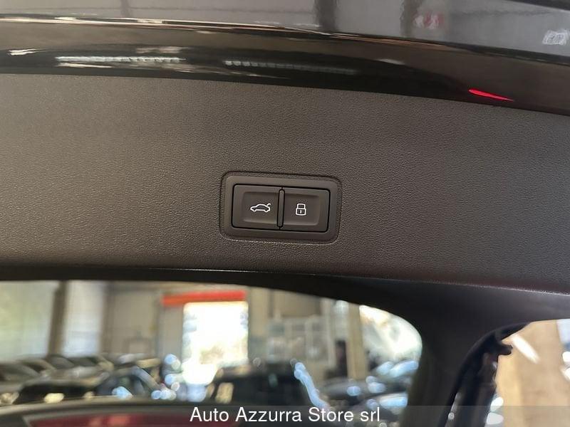 Audi Q3 SPB 40 TDI S line quattro S tronic Black Line *TETTO, 20", TECH+, PROMO AZZURRA*