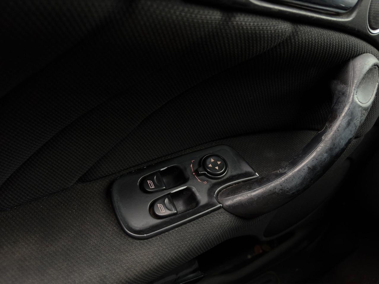 Alfa Romeo 147 1.9 120CV - BUONE CONDIZIONI