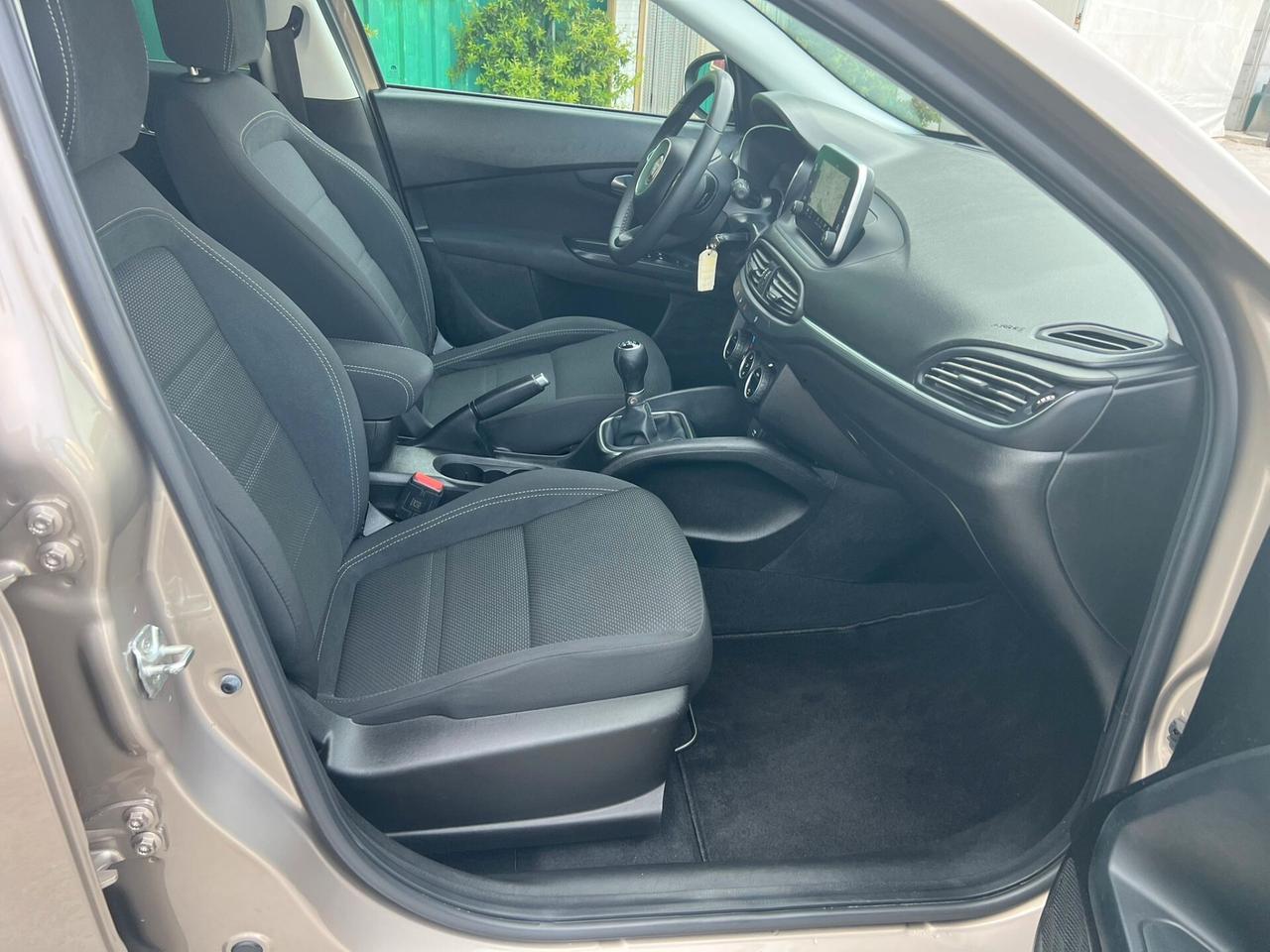 Fiat Tipo 1.3 Mjt S&S SW Lounge