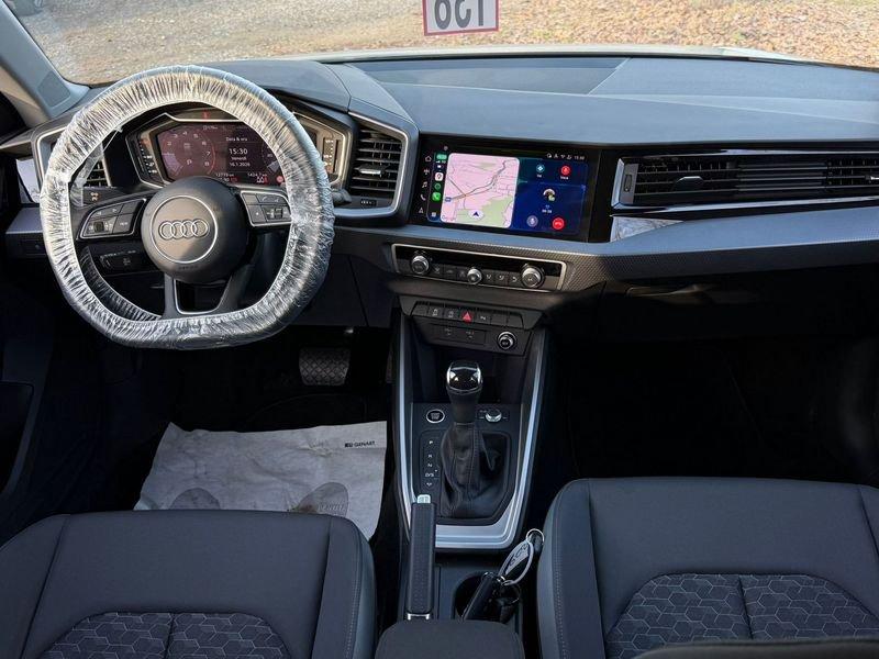 Audi A1 A1 Sportback 30 116cv s-tronic SLINE led multicolor grigio perlato