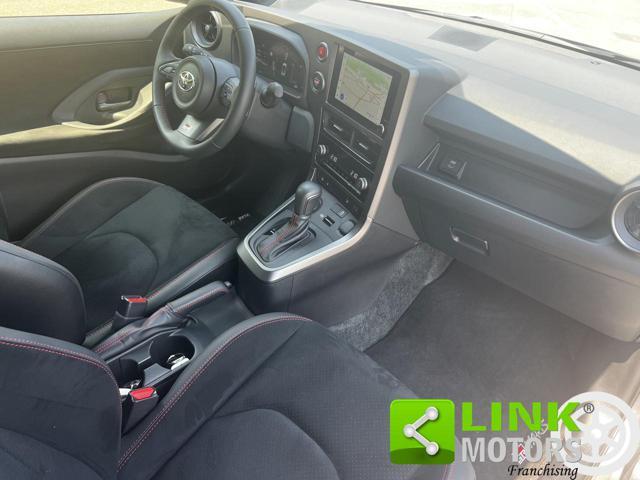 TOYOTA GR Yaris CARBON