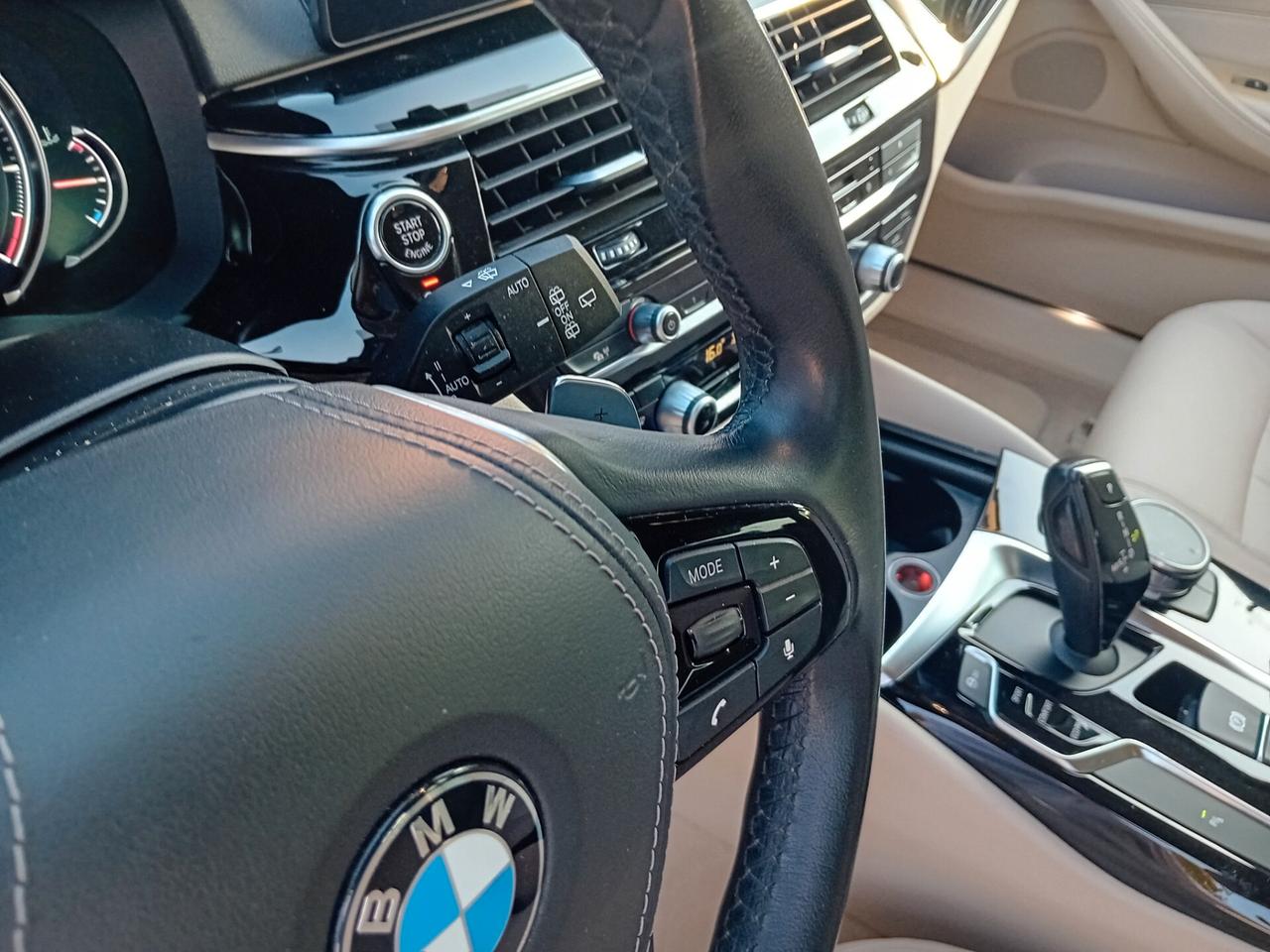 Bmw 520 520d aut. Touring Luxury