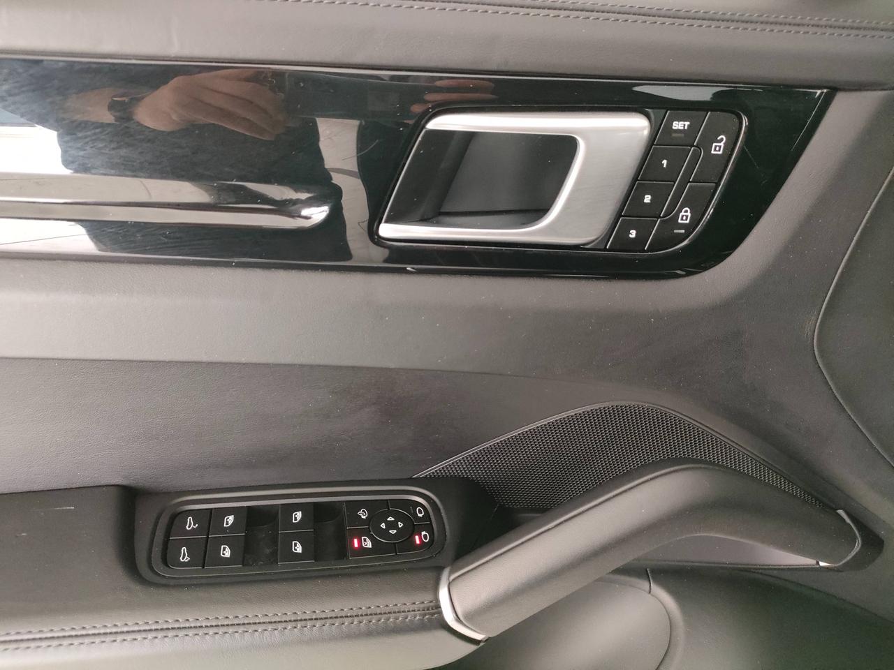 PORSCHE Cayenne III 2018 - Cayenne 3.0 tiptronic