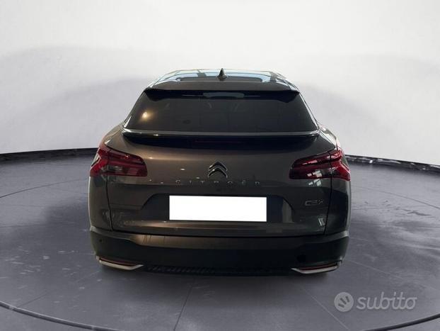 Citroën C5 X Hybrid 225 E-EAT8 Shine