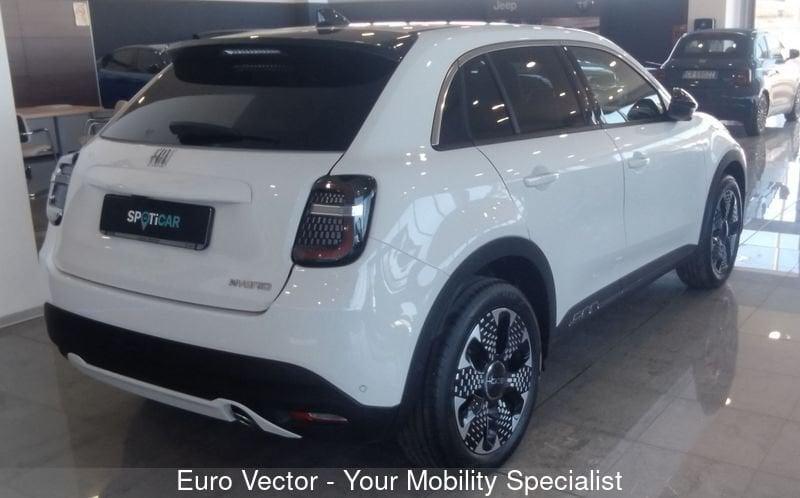 FIAT 600 1.2 Hybrid 100cv La Prima