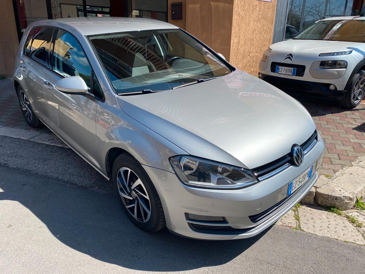 Volkswagen Golf 1.6 TDI 90 CV 5p. NEOPATENTATI