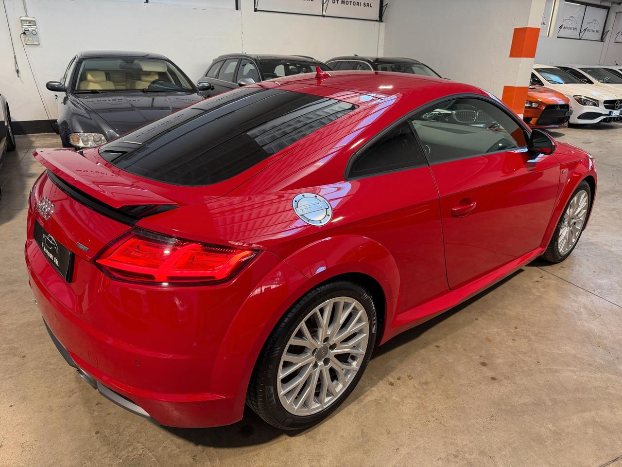 Audi TT 2.0 TDI S-line int/est -FARI LED-TAGLIANDI CERTIFICATI