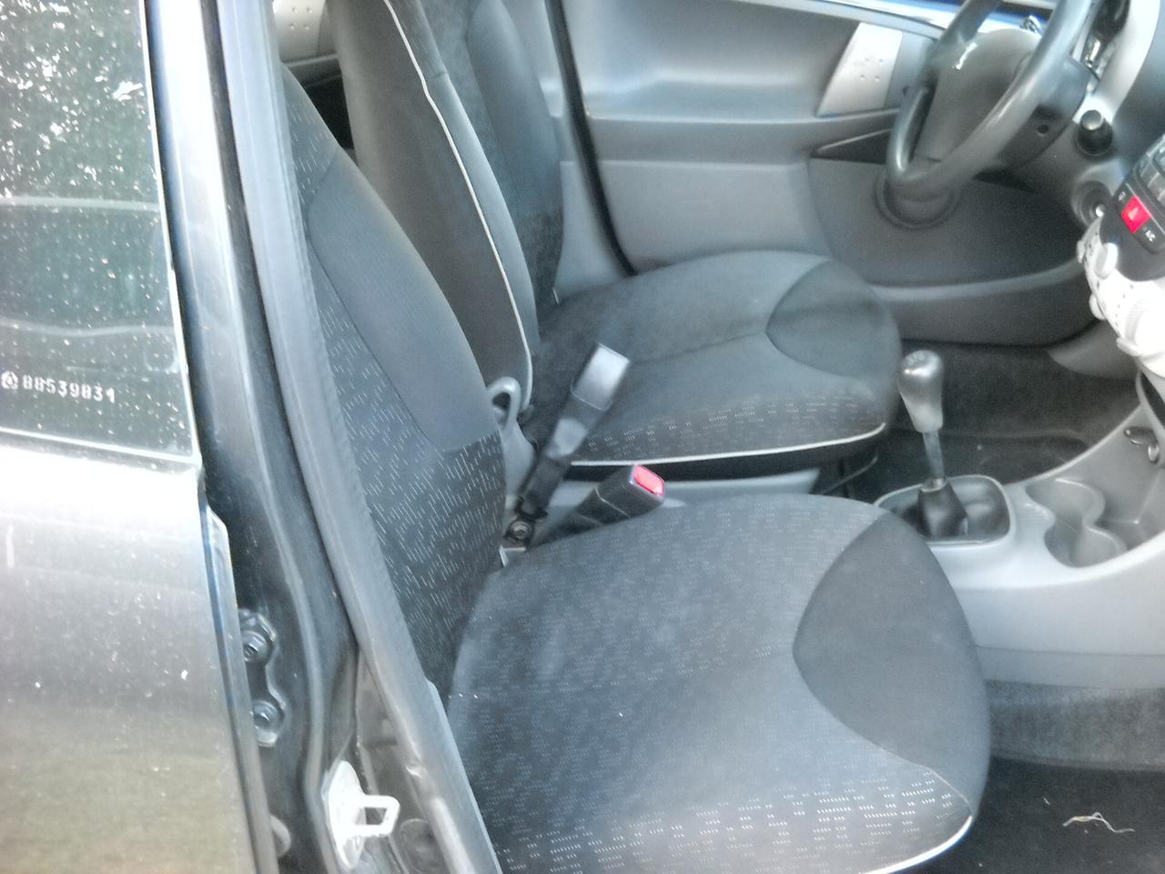 Peugeot 107 1.0 68CV 5p. Plaisir