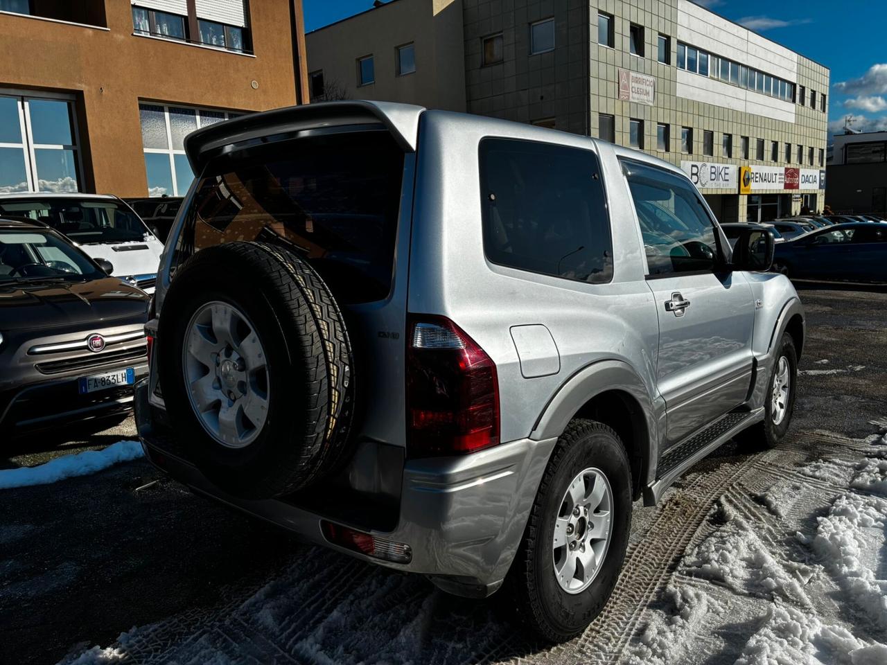 MITSUBISHI PAJERO 3.2 DI-D 160CV GLS MANUALE