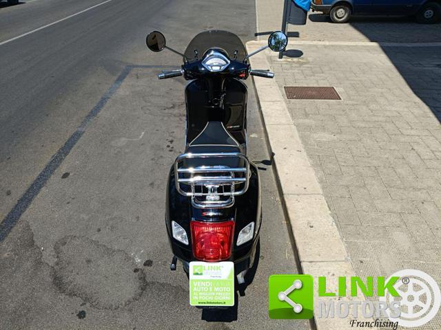 PIAGGIO Vespa GTS 300 Super ABS