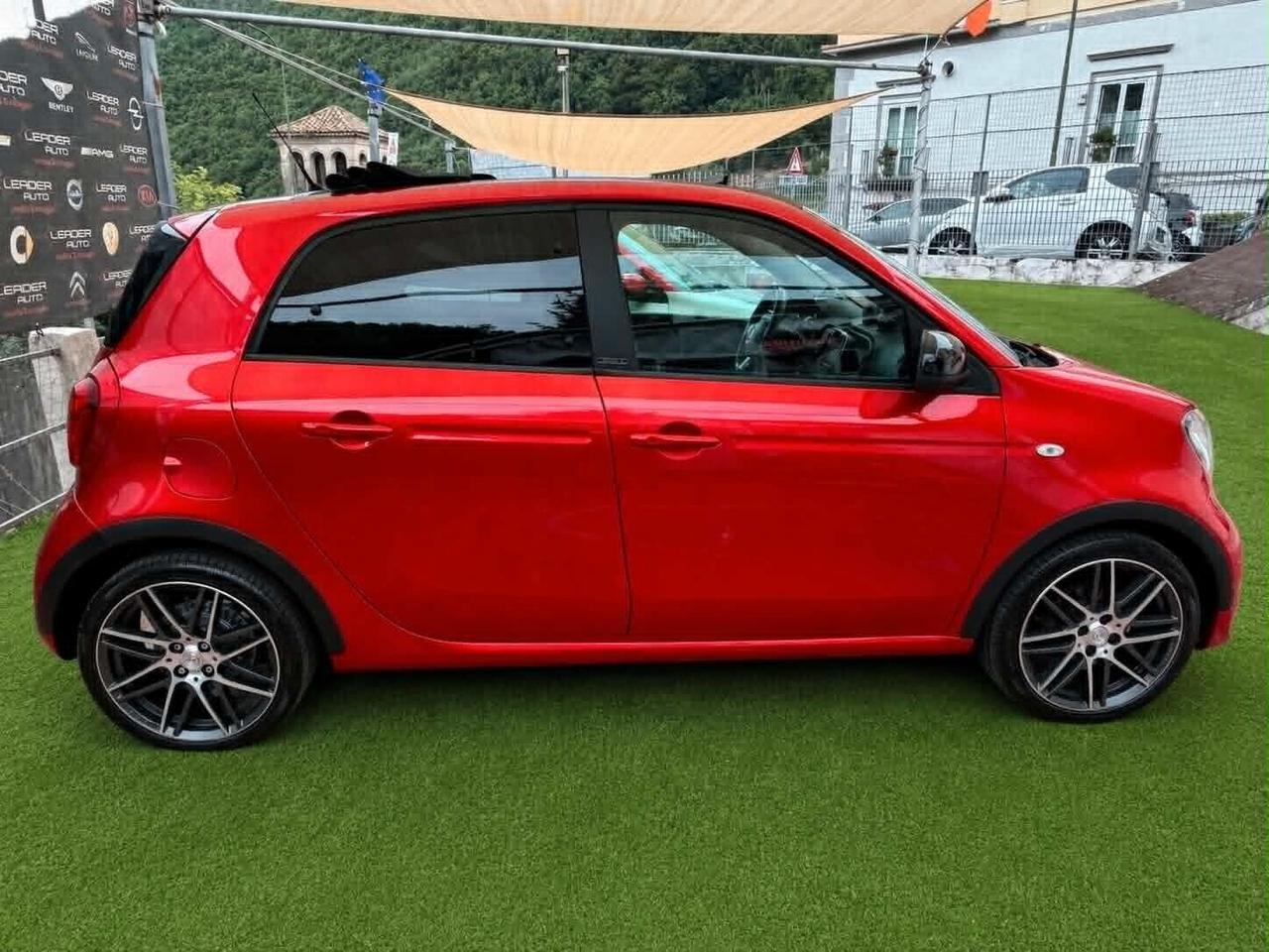 Smart ForFour BRABUS 109 cv Cabrio - Xclusive 0.9 Turbo