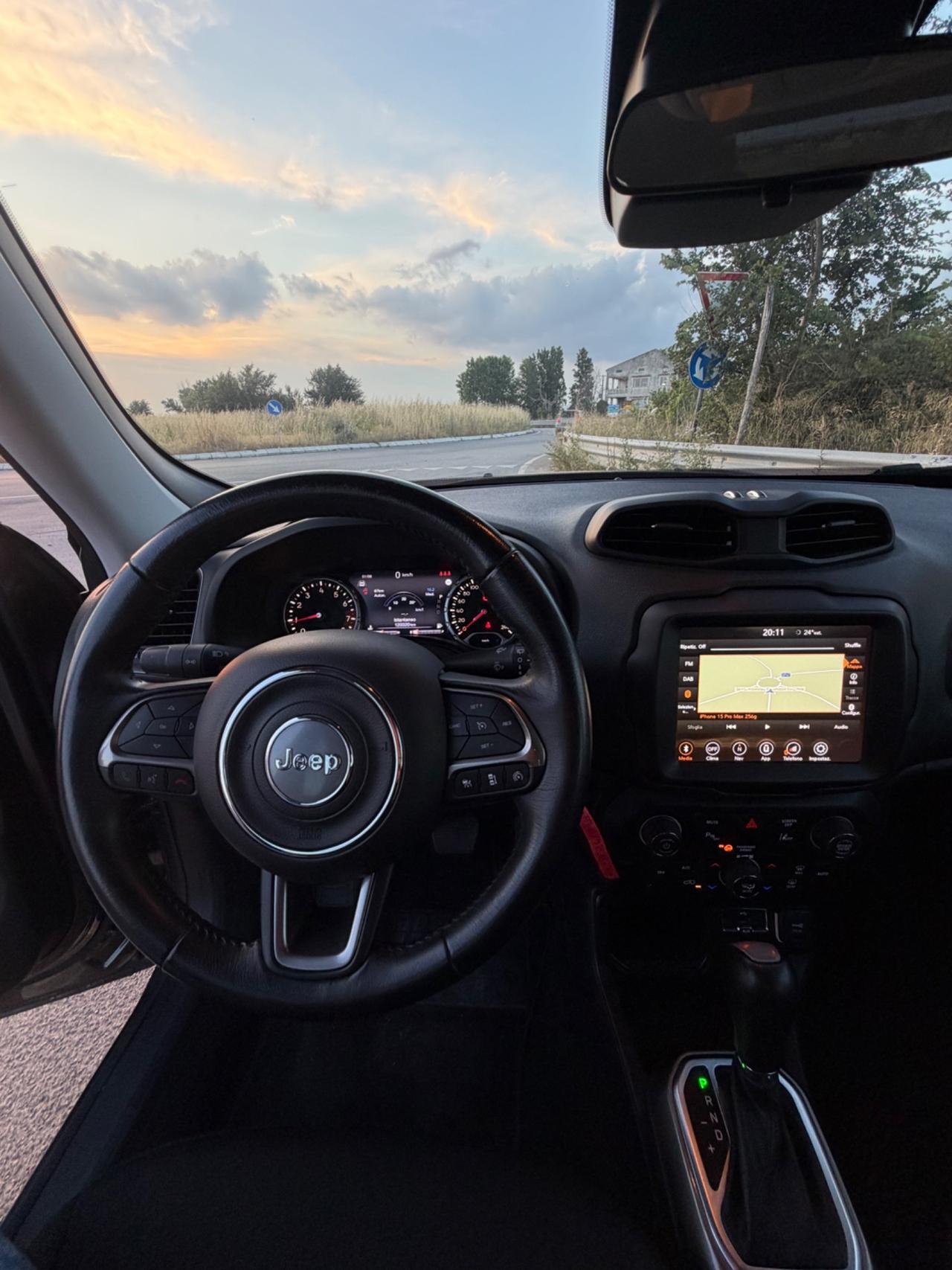 Jeep Renegade 1.3 T4 Cilindri Limited automatico