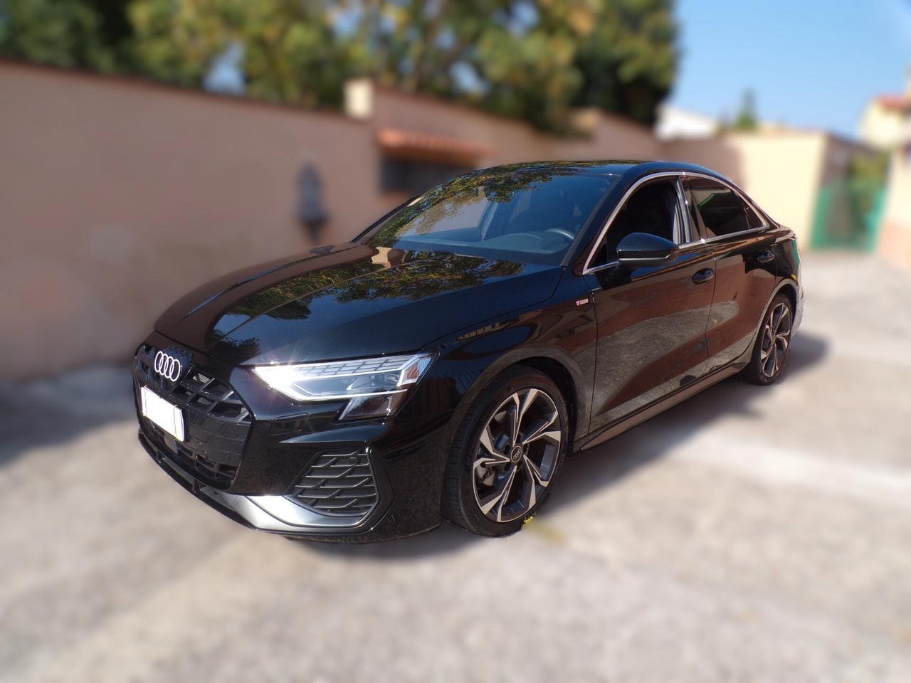 Audi A3 Sedan 1.5 TFSI MHEV S line Edition S-tronic – Fari LED Matrix Navi Pari al Nuovo