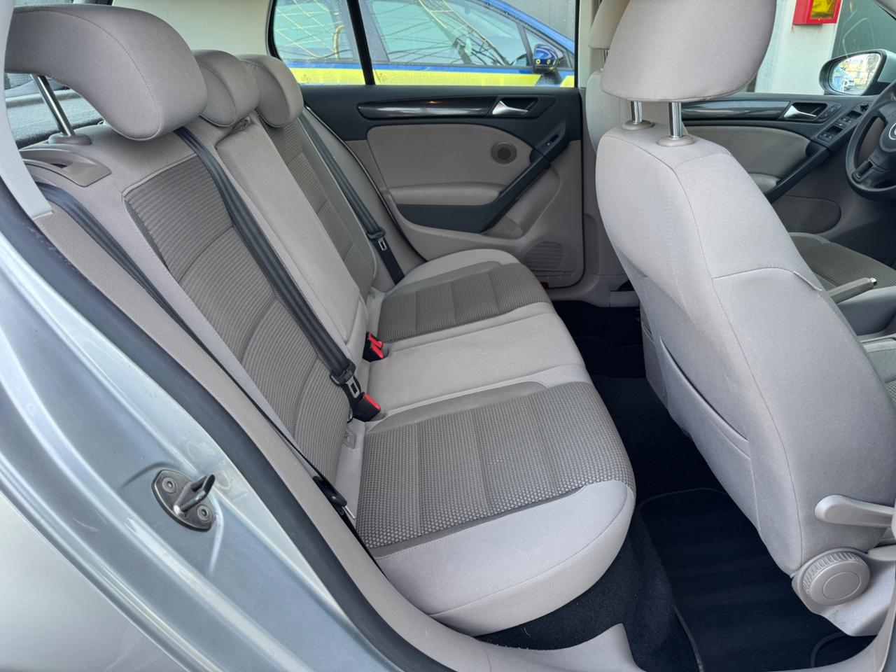 Volkswagen Golf 1.6 TDI Comfortline 2011