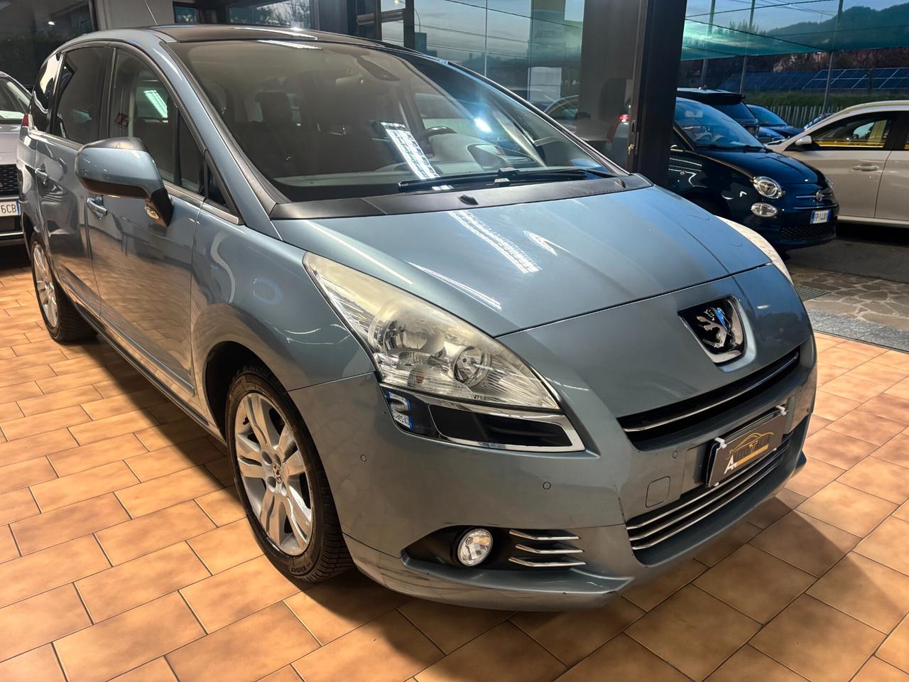 Peugeot 5008 2.0 hdi 16v Allure (feline) 150cv*EURO5