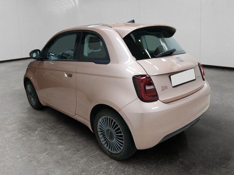 FIAT 500 500e 42 kWh La Prima