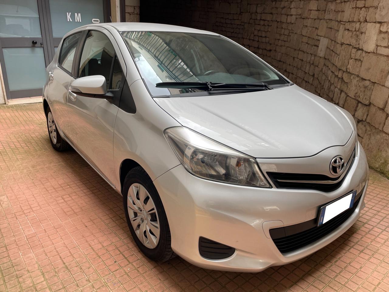 Toyota Yaris 1.4 D-4D 5 porte Active