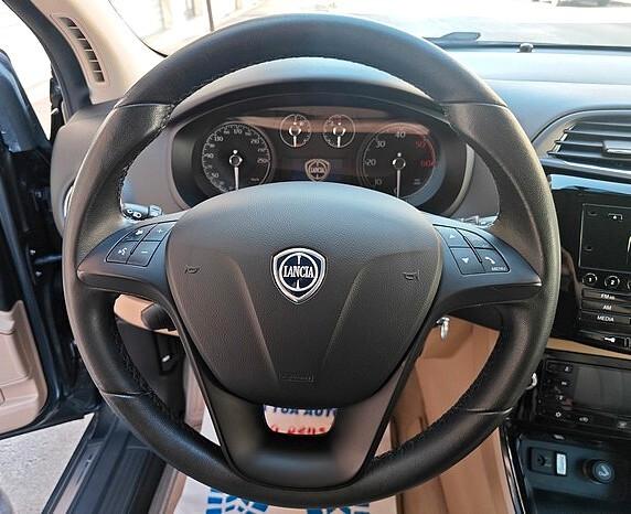 LANCIA Delta 1.6 MJT *107.000 KM* - 2014