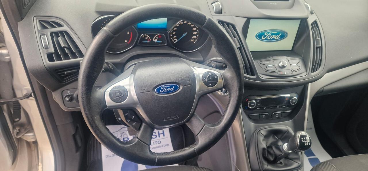 KUGA 2.0 TDCI 120 CV ST LINE 2016 SOLI 133500 KM