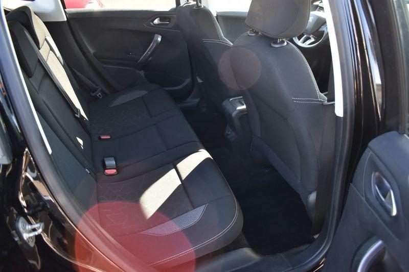 Peugeot 2008 BlueHDi 100 Active