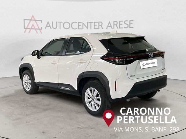 TOYOTA Yaris Cross 1.5 Hybrid 5p. E-CVT AWD-i Business