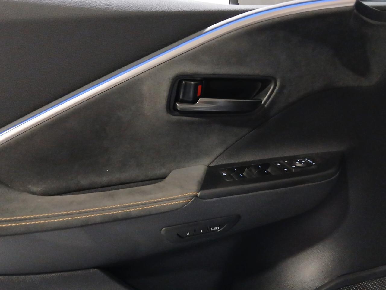 Toyota C-HR 2.0 PHEV Lounge Premiere