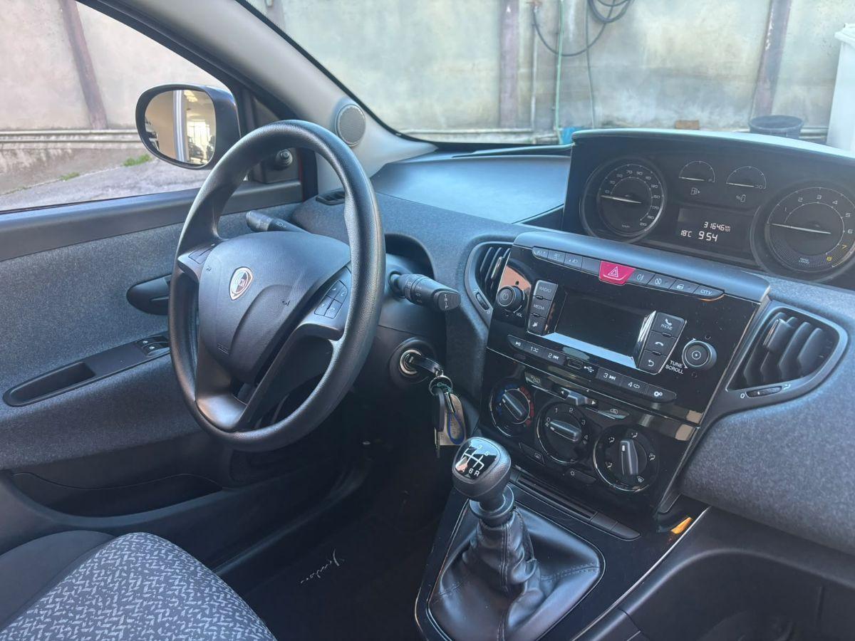 LANCIA Ypsilon 1.0 FireFly S&S Hybrid Oro