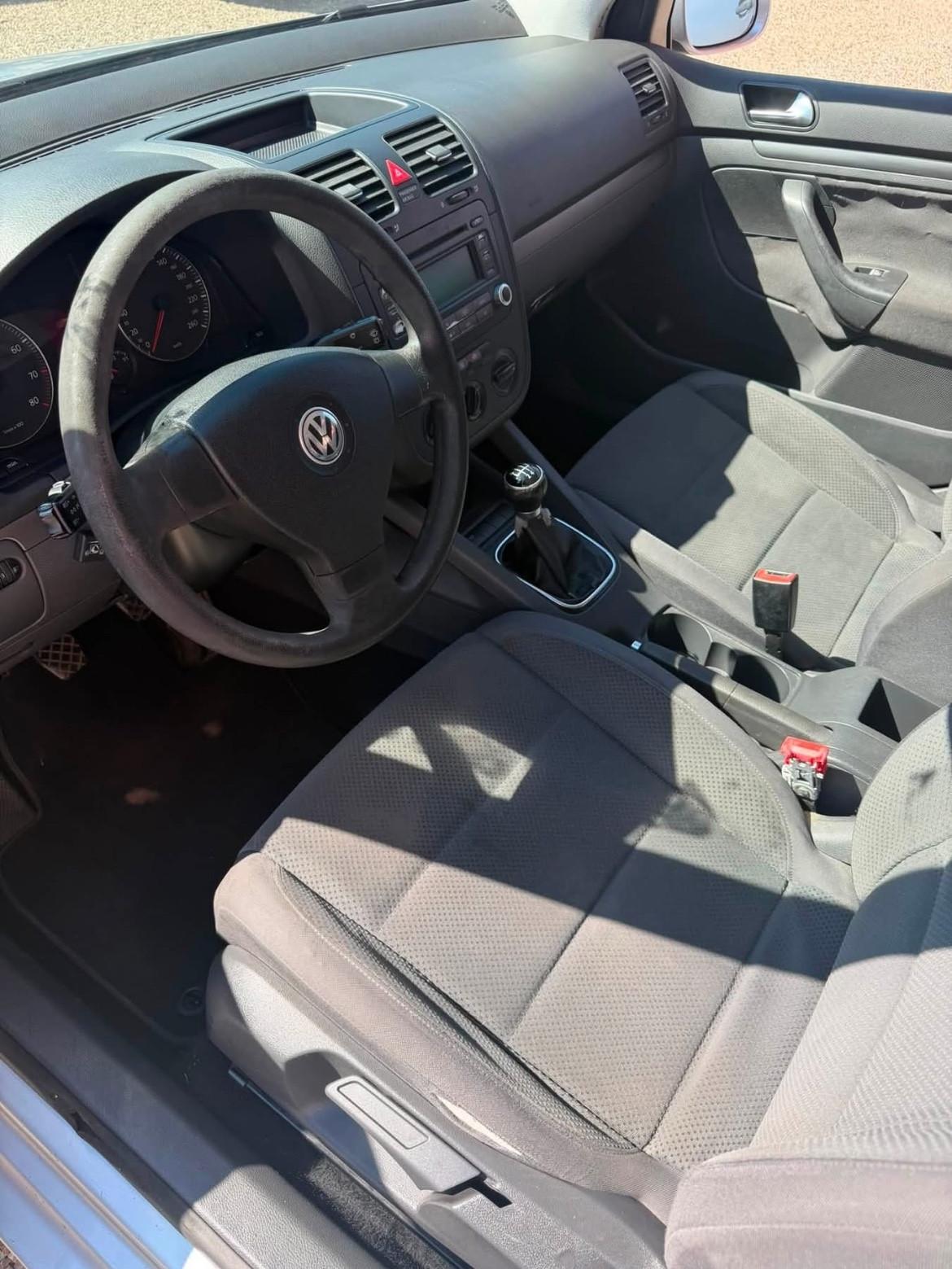 Volkswagen Golf 1.6 5p. Benzina & gpl!