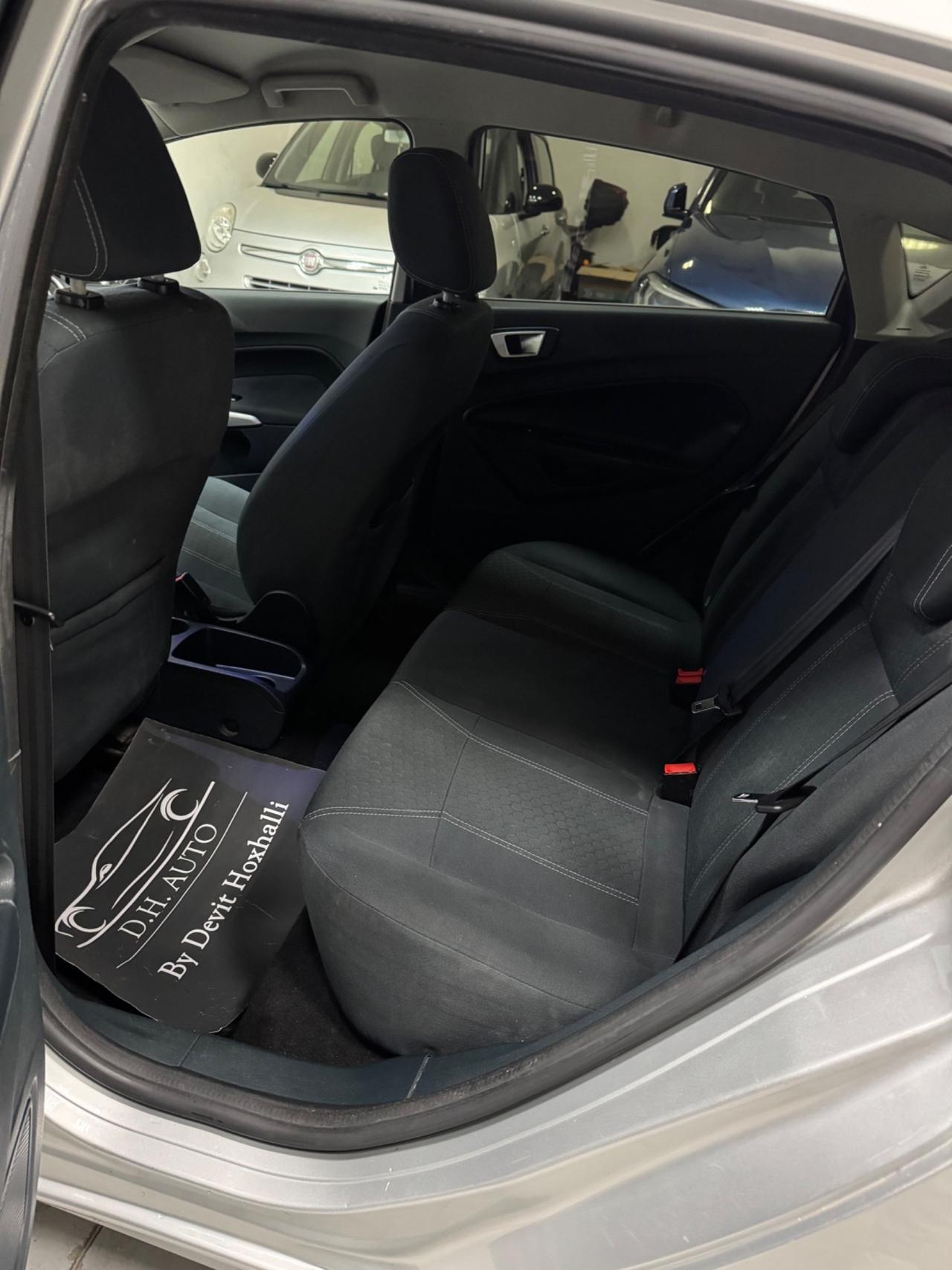 Ford Fiesta 1.4 5p. Bz.- GPL Titanium