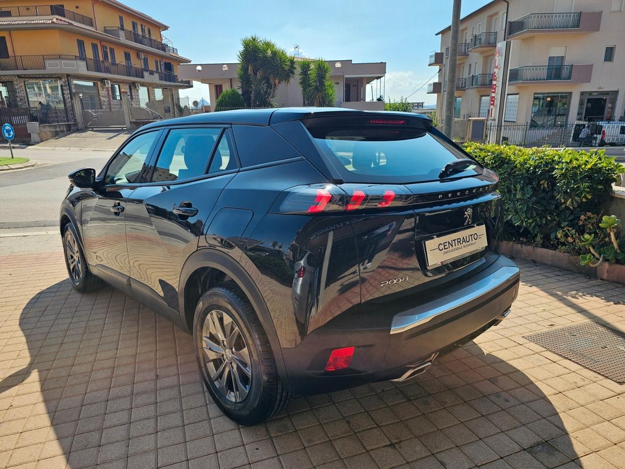 Peugeot 2008 PureTech 130 S&S EAT8 Active Pack