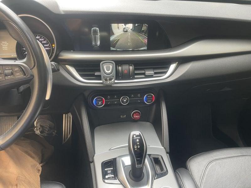 Alfa Romeo Stelvio Stelvio 2.2 t Competizione Q4 210cv auto