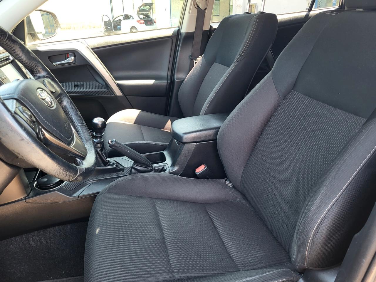 Toyota RAV 4 RAV4 2.0 D-4D 2WD Style