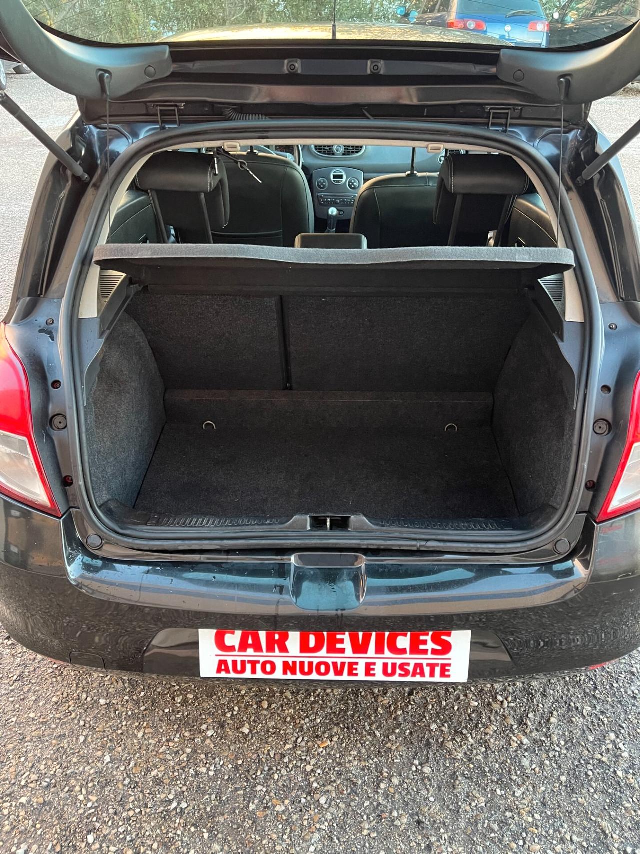 Renault Clio 1.5 dCi - NAVIGATORE - NEOPATENTATI