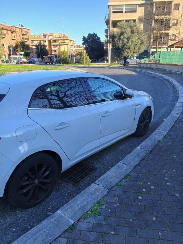 RENAULT Megane Mégane dCi 8V 110 CV EDC Energy Bose