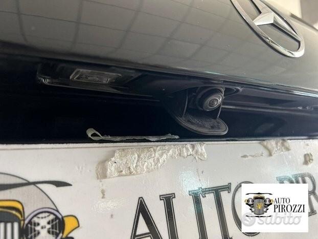 MERCEDES CLASSE A160 benzina del 2017 con 102000KM