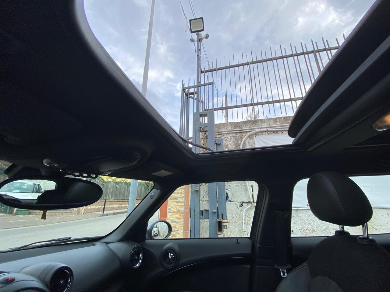 Mini Cooper Countryman 1.6 D Business