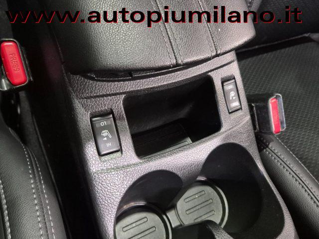 NISSAN Qashqai 1.6 dCi 4WD Tekna