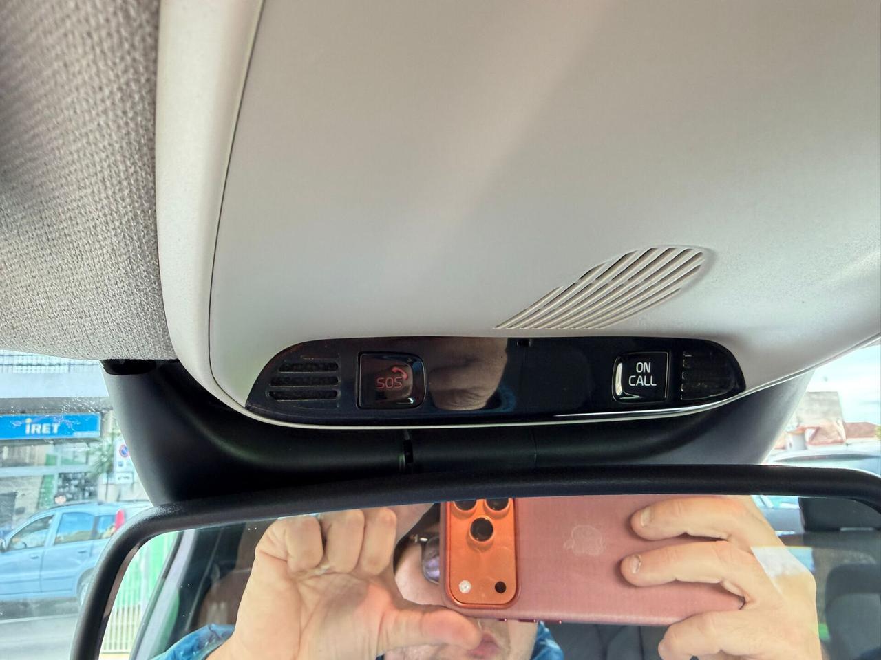 Volvo XC40 D3 R-design - Anno 06/2019