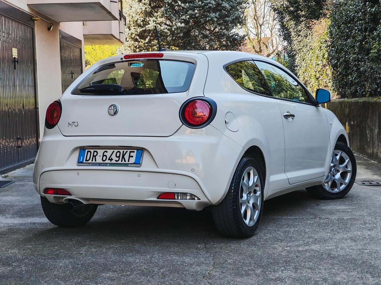 Alfa Romeo MiTo 1.4 BENZINA 80cv / Uniproprietario